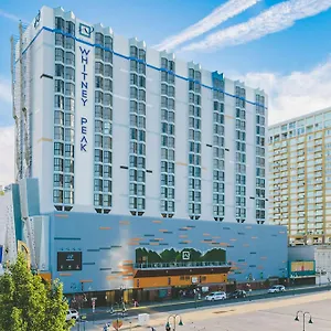 Hotel Whitney Peak Reno, Tapestry Collection By Hilton, Reno